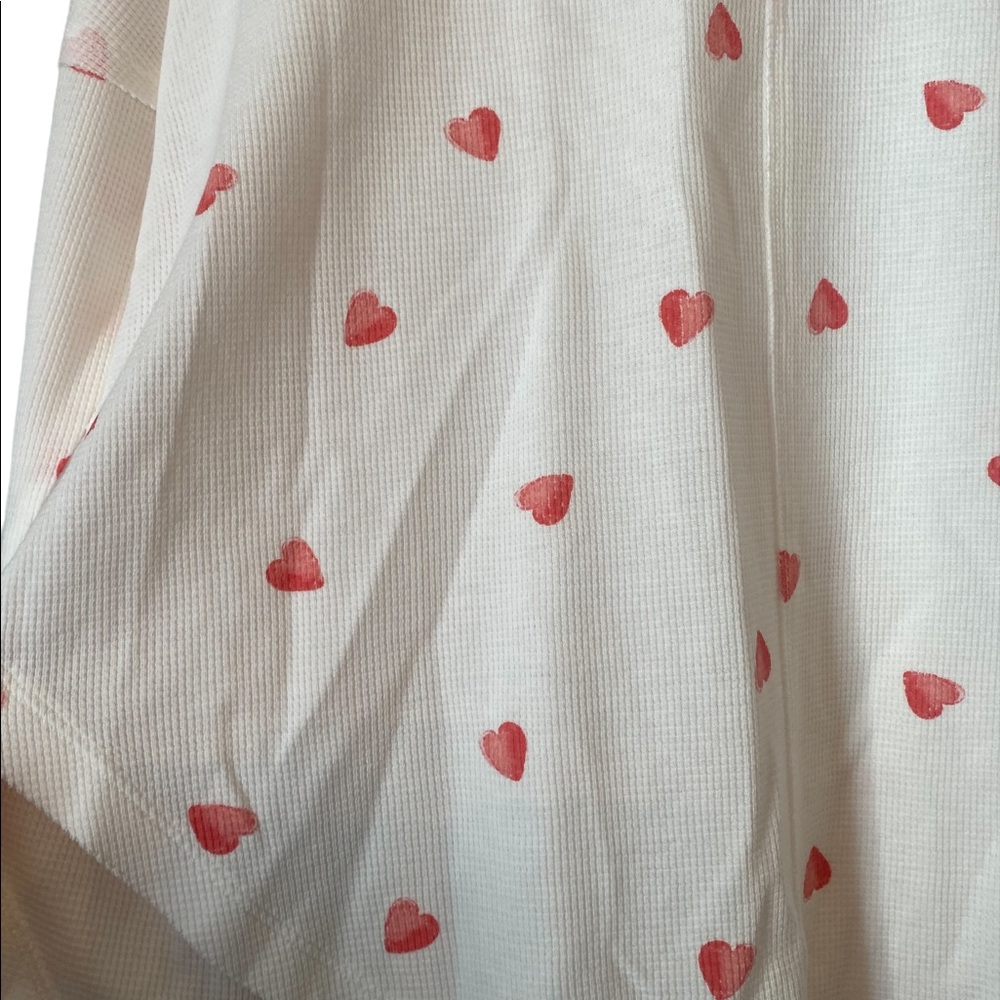 Lucky Brand Cream with Hearts Long Sleeved Top - Picture 5 of 14